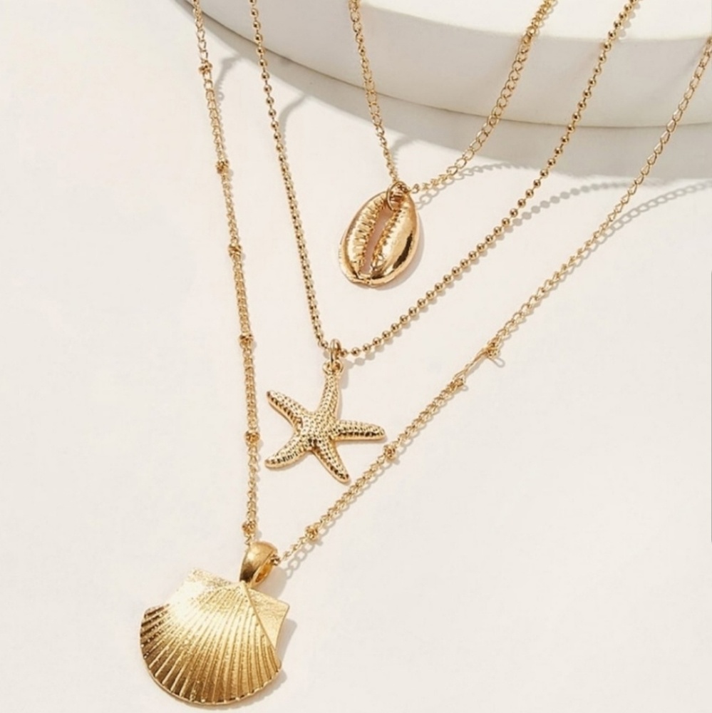 Layered Necklace shell and starfish 1 pc